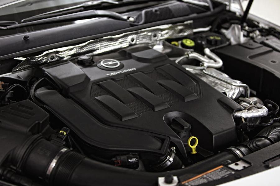  Opel Insignia OPC by Romeo Ferraris 2011 года  (фото 3 из 5)